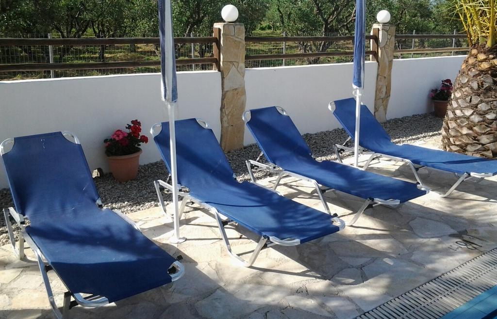 اليكاناس Zantegarden Apartments الغرفة الصورة